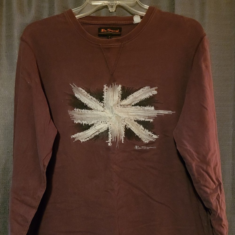 Ben Sherman Union Jack Long Sleeved Tee size 3/L - there are under arm stains
